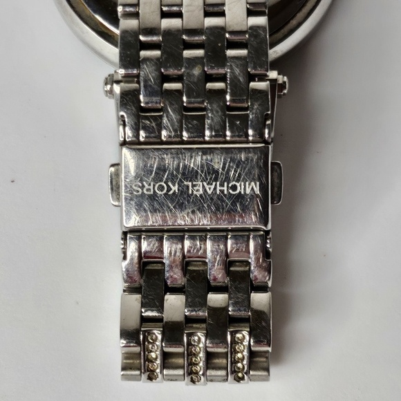 Women Michael Kors MK3218 Darci Silver Tone Stainless Steel Watch 39mm Rose Dial - Picture 11 of 16